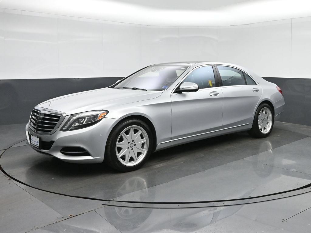 Used 2016 Mercedes-Benz S 550 4MATIC Sedan image 3