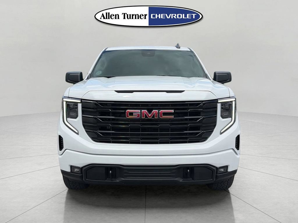 Used 2025 GMC Sierra 1500 Elevation w/ X31 Off-Road Package AWD/4WD image 2