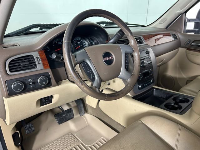 Used 2013 GMC Sierra 2500 SLT w/ SLT Convenience Package image 16