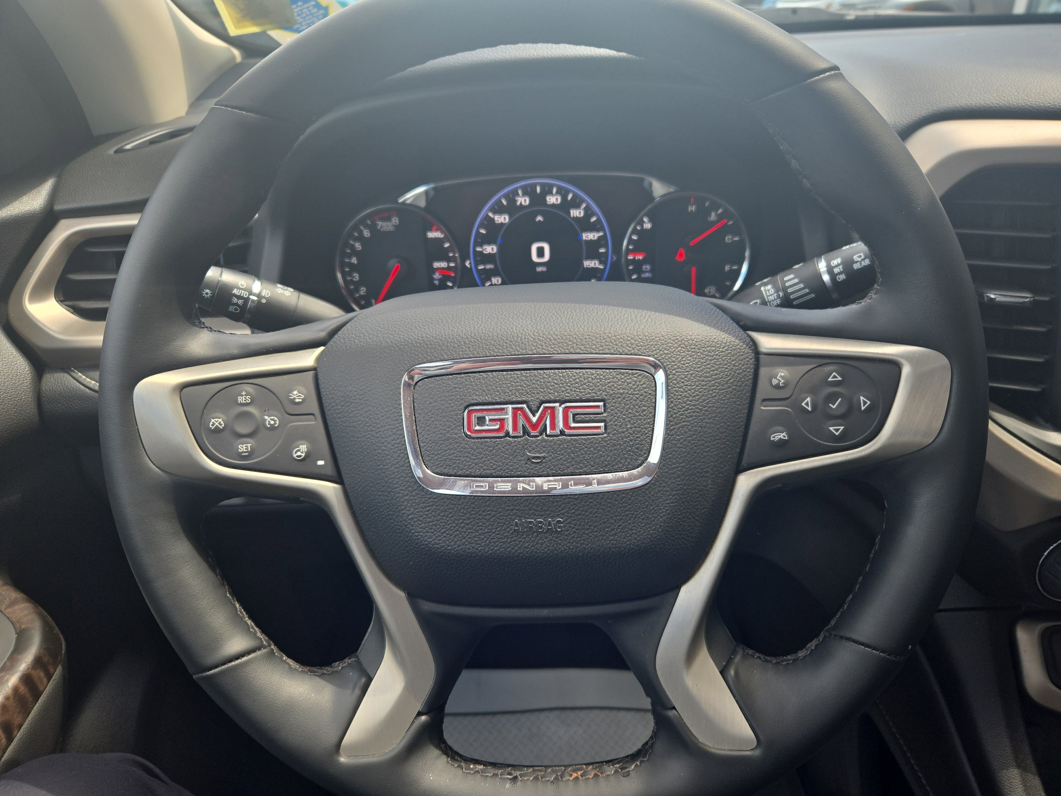 Certified 2023 GMC Acadia Denali w/ Denali Technology Package AWD/4WD image 14
