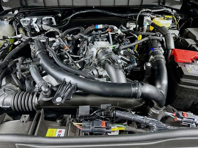 New 2025 Ford Bronco Badlands image 13