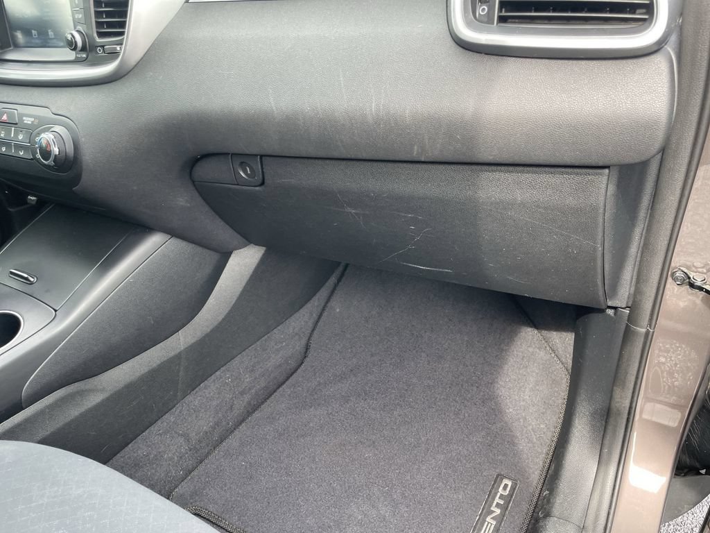 Used 2019 Kia Sorento AWD image 32