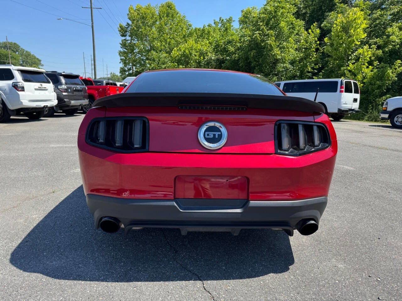 Used 2012 Ford Mustang GT Premium w/ Security Pkg RWD image 6