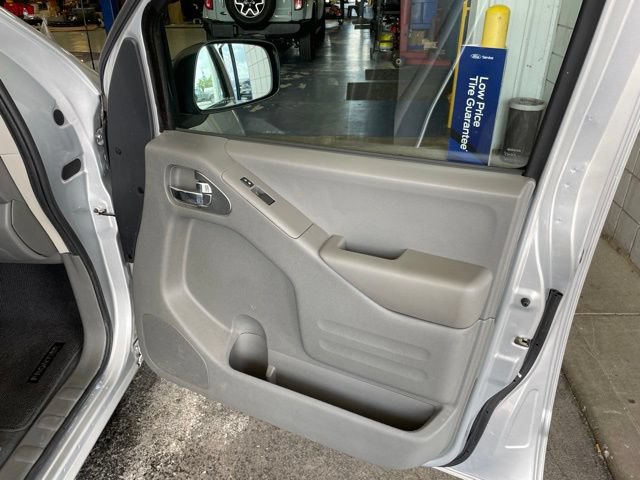 Used 2019 Nissan Frontier SV RWD image 40
