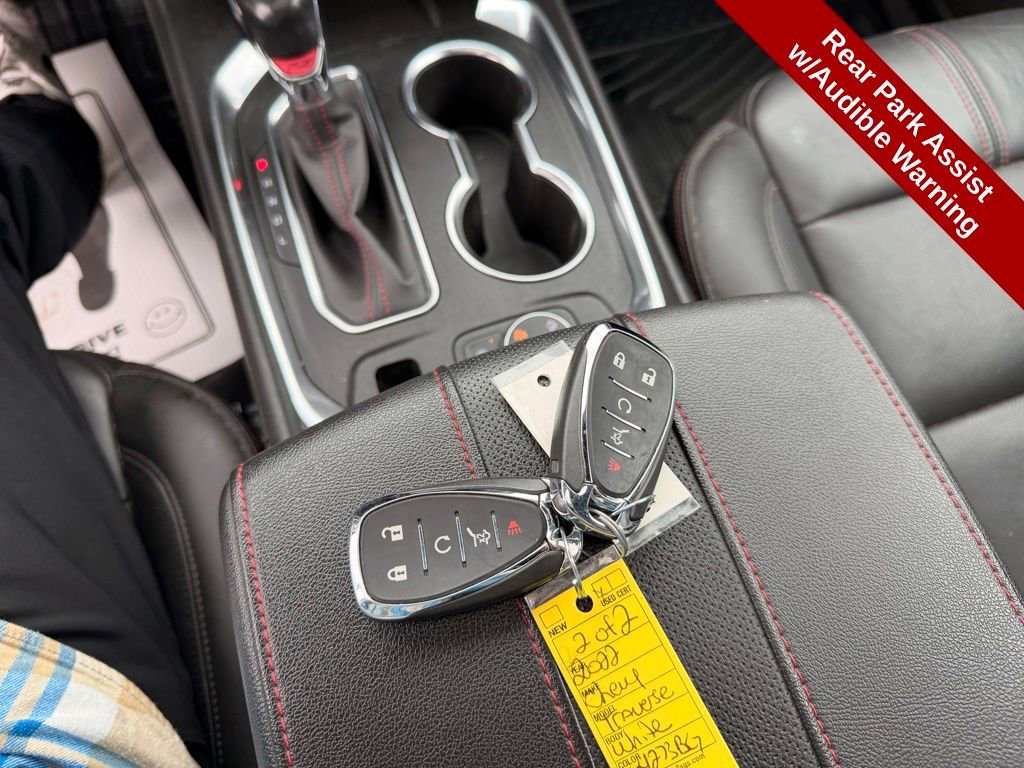 Used 2022 Chevrolet Traverse RS image 35