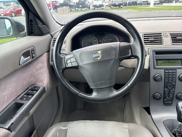 Used 2005 Volvo S40 2.4i FWD image 13