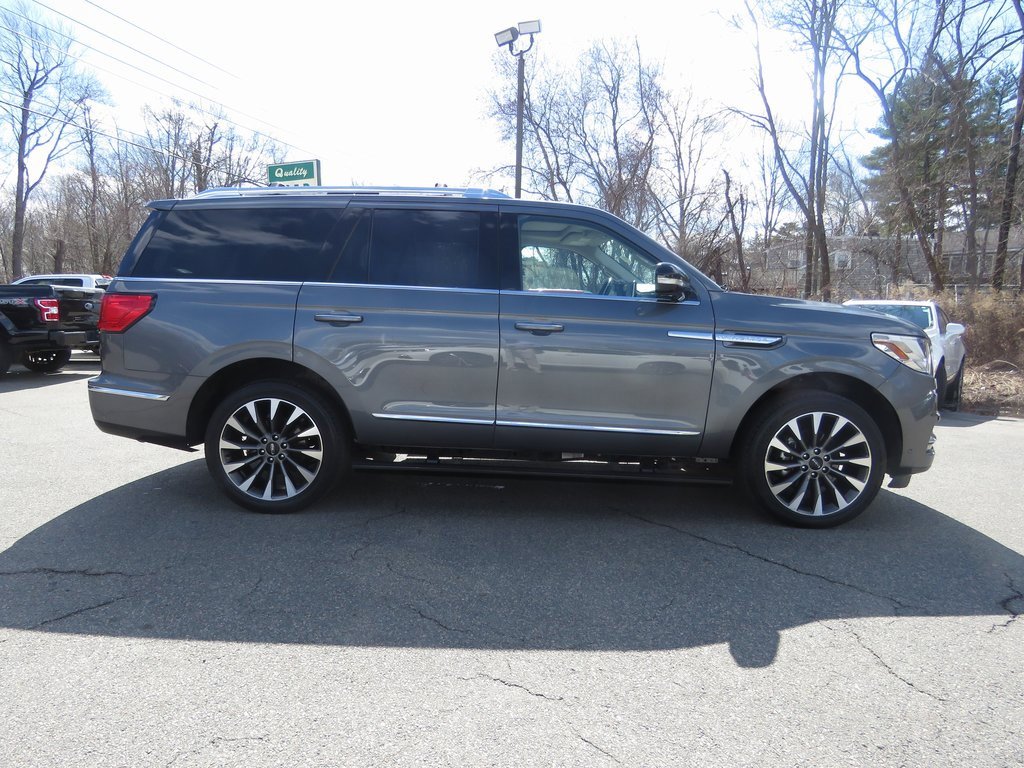 Used 2021 Lincoln Navigator Reserve w/ Luxury Package image 5