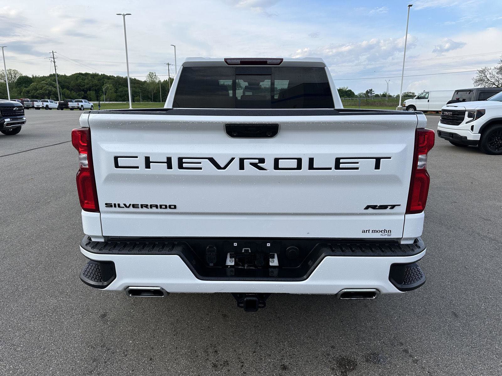 Used 2024 Chevrolet Silverado 1500 RST w/ Convenience Package II AWD/4WD image 4