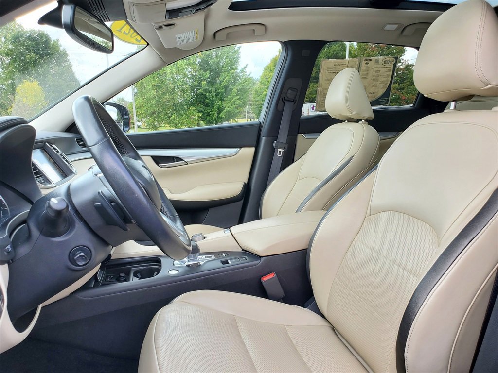 Used 2021 INFINITI QX50 Essential w/ Convenience Package image 9