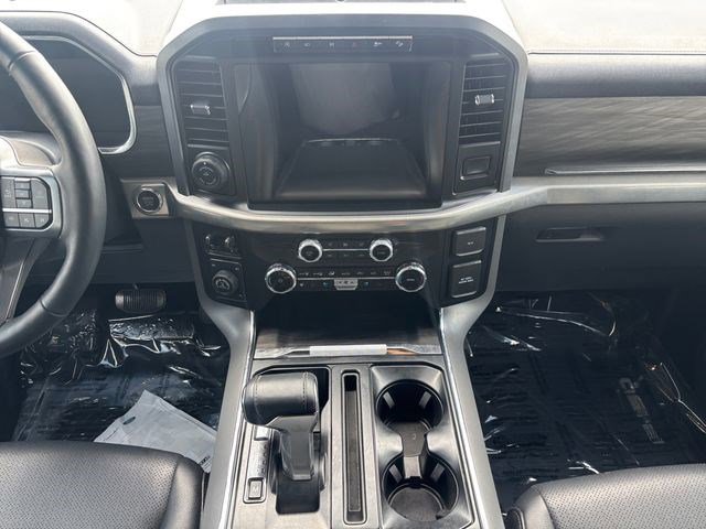 Used 2024 Ford F150 Lariat w/ Bed Utility Package AWD/4WD image 17