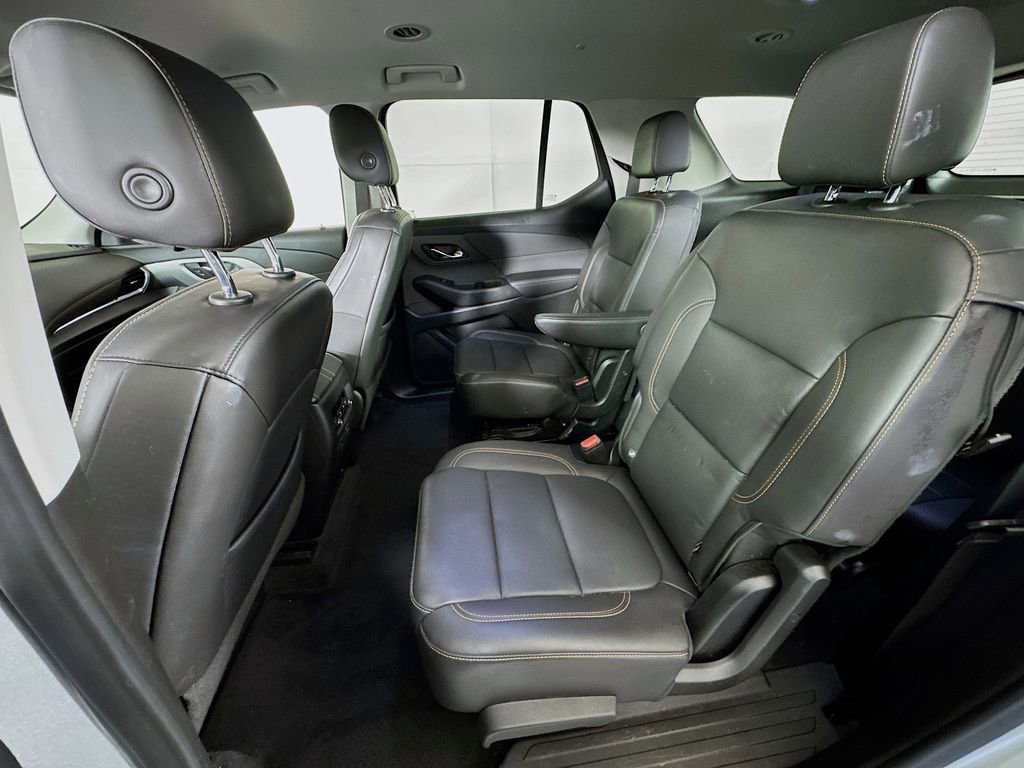 Used 2021 Chevrolet Traverse RS AWD/4WD image 25