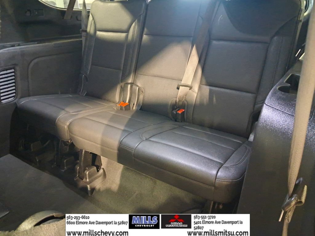 Used 2023 Chevrolet Suburban Z71 AWD/4WD image 13