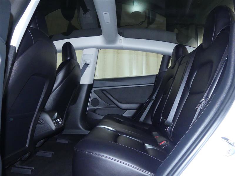 Used 2023 Tesla Model 3 Standard Range image 21