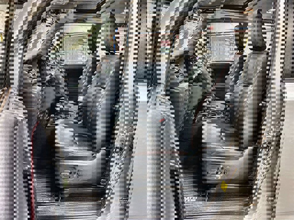 Used 2020 Toyota 4Runner Venture w/ Moonroof Package image 12