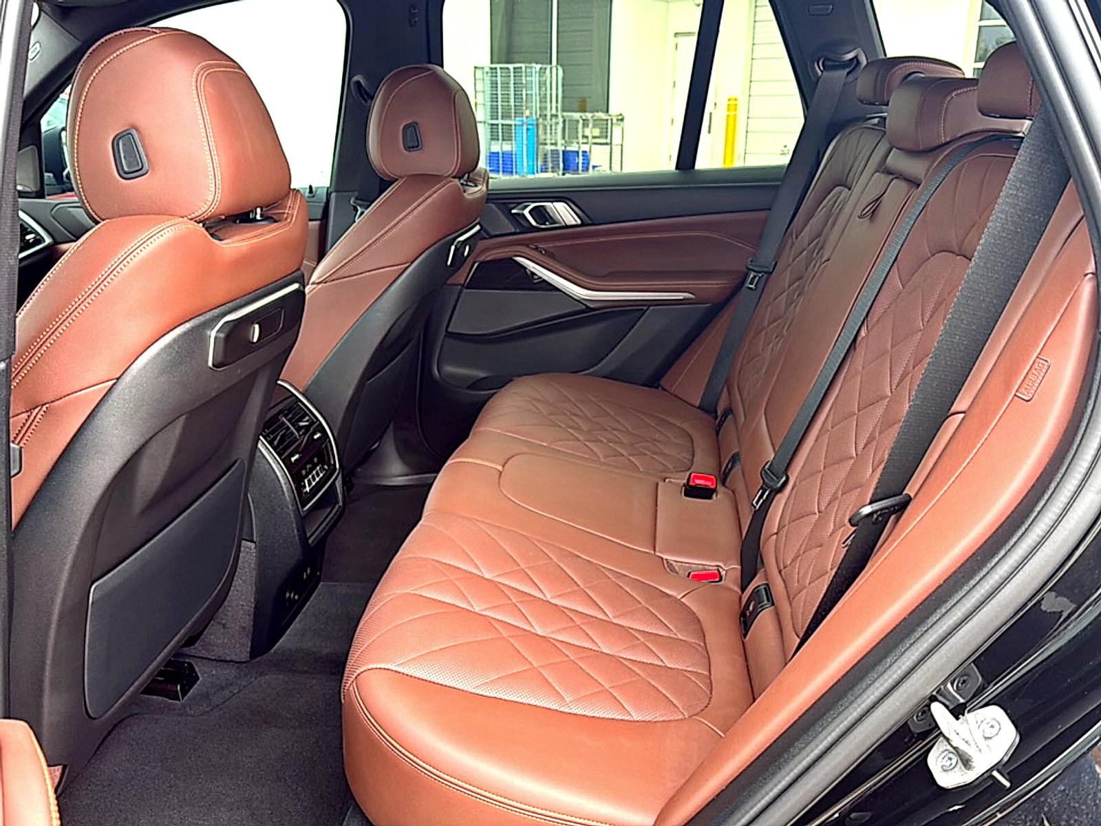 Certified 2024 BMW X5 sDrive40i w/ Premium Package image 8