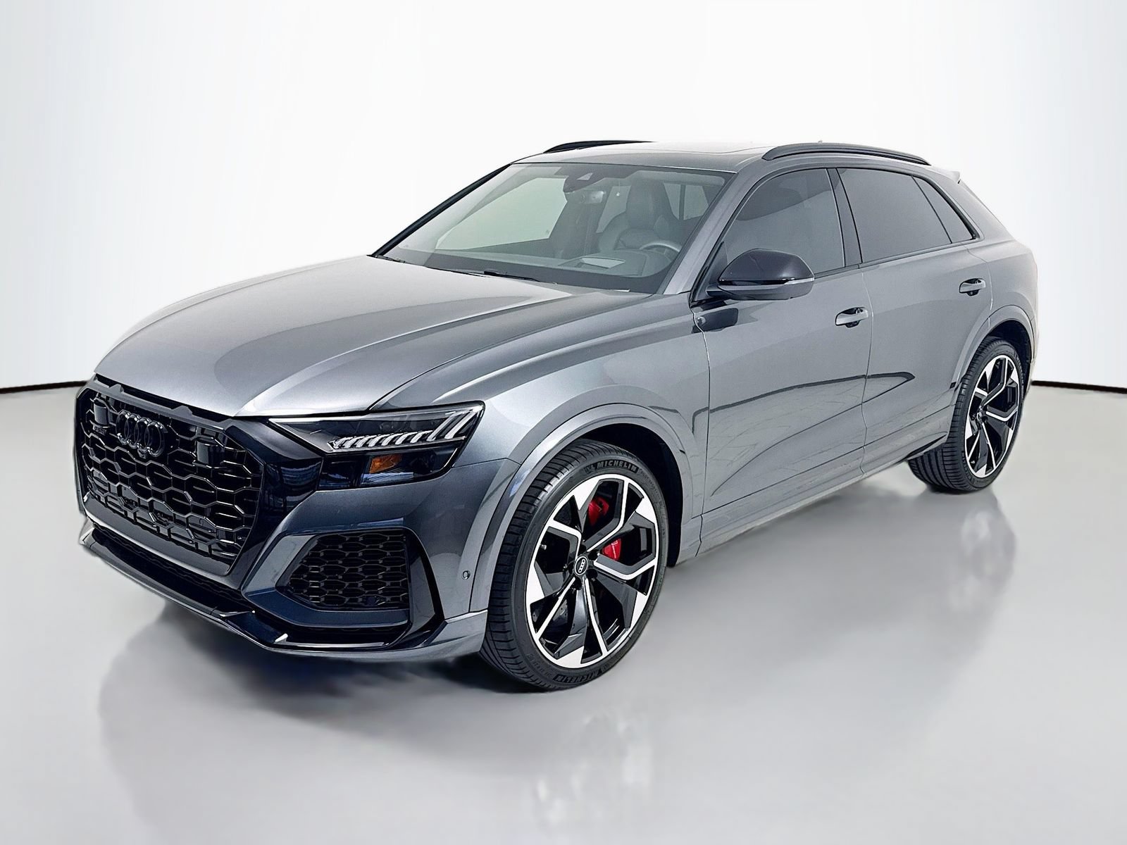 Used 2022 Audi RS Q8 AWD/4WD image 3