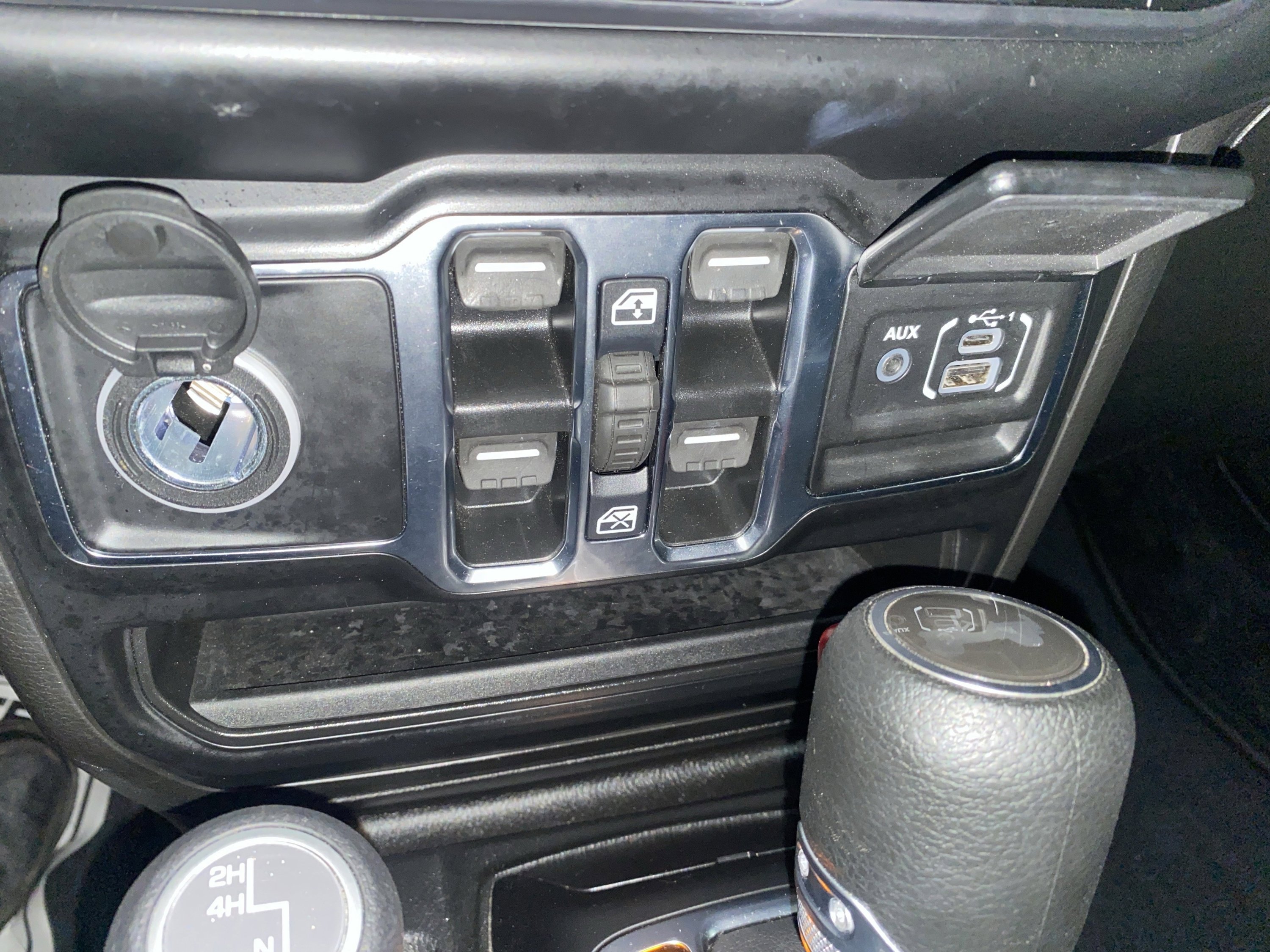 Used 2022 Jeep Wrangler Unlimited Sport image 26