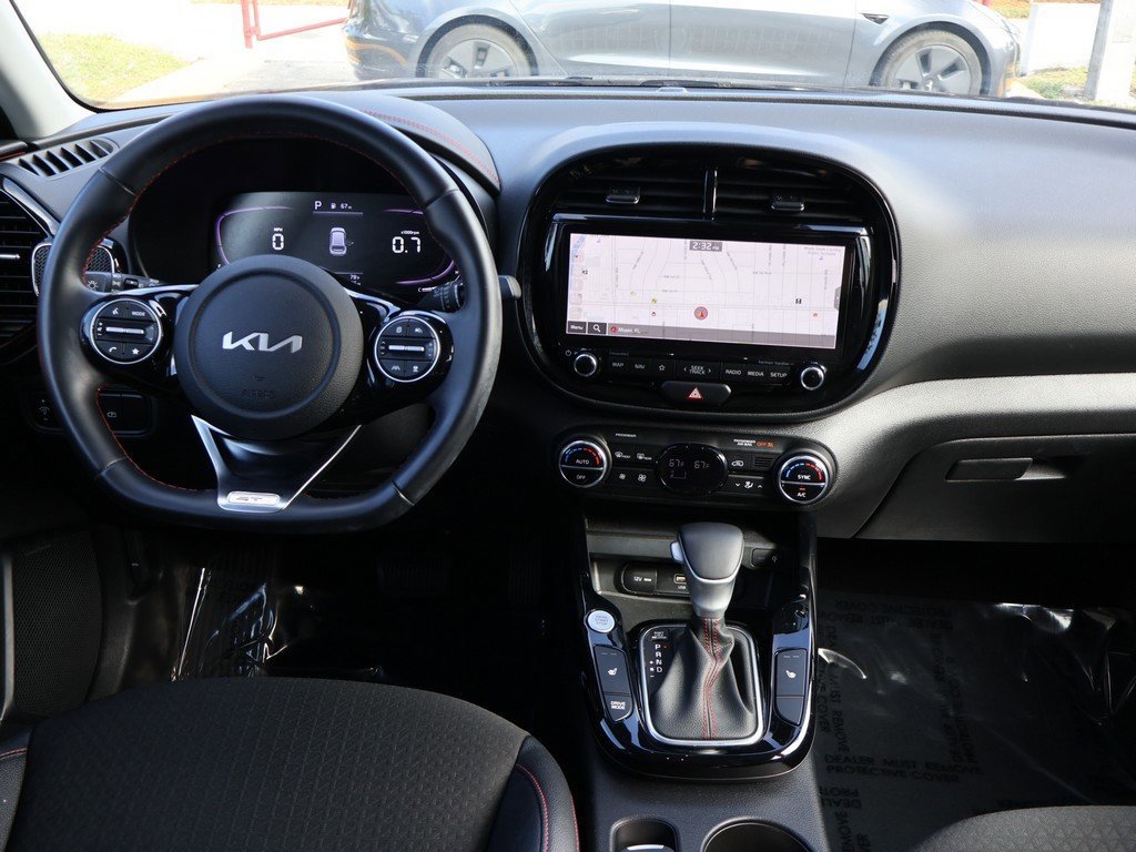 Used 2023 Kia Soul GT-Line w/ GT-Line Technology Package image 35