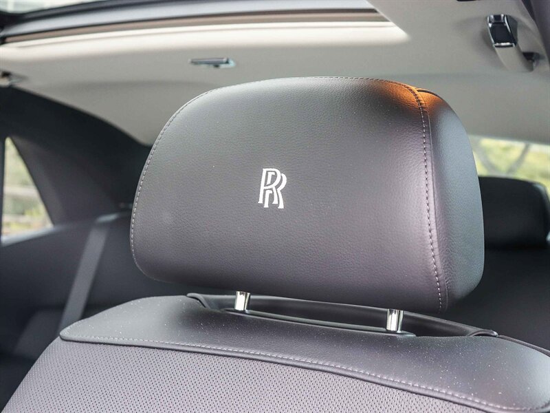 Used 2012 Rolls-Royce Ghost RWD image 42