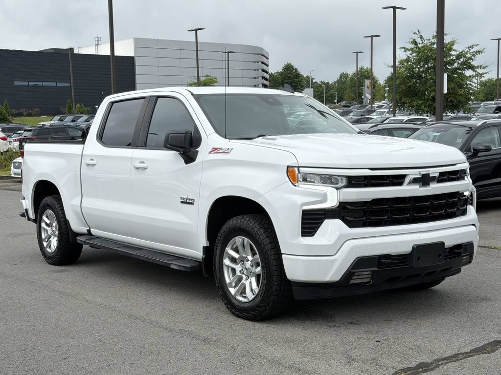 Used 2022 Chevrolet Silverado 1500 RST AWD/4WD image 7