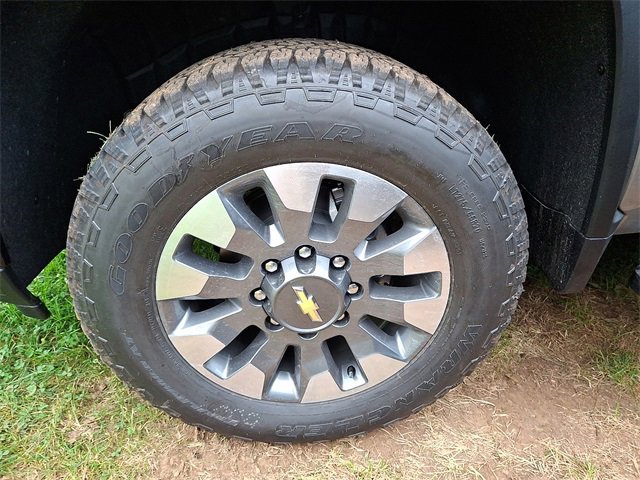 New 2026 Chevrolet Silverado 2500 Custom w/ Custom Convenience Package image 5