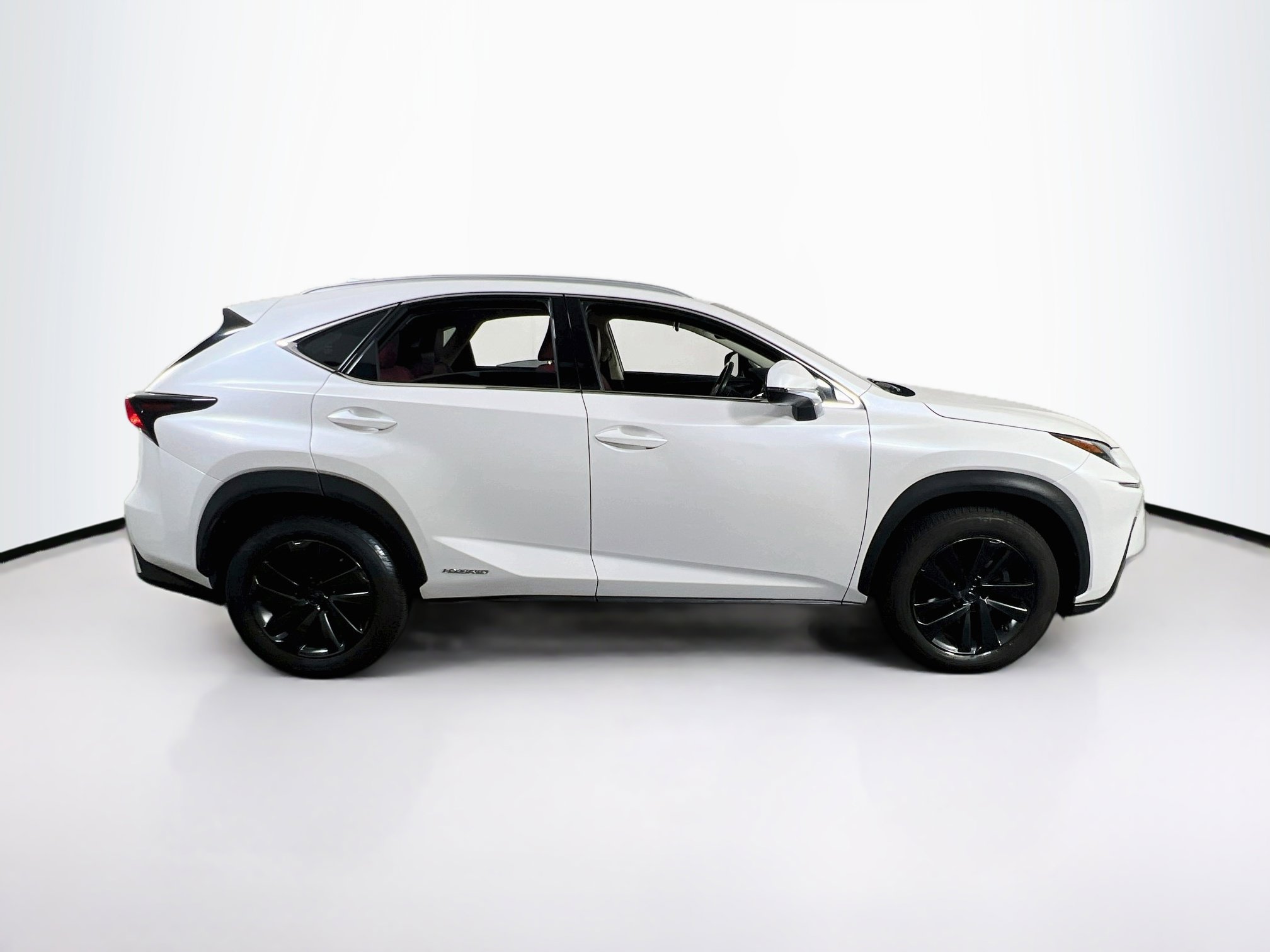 Used 2018 Lexus NX 300h AWD w/ Premium Package image 4