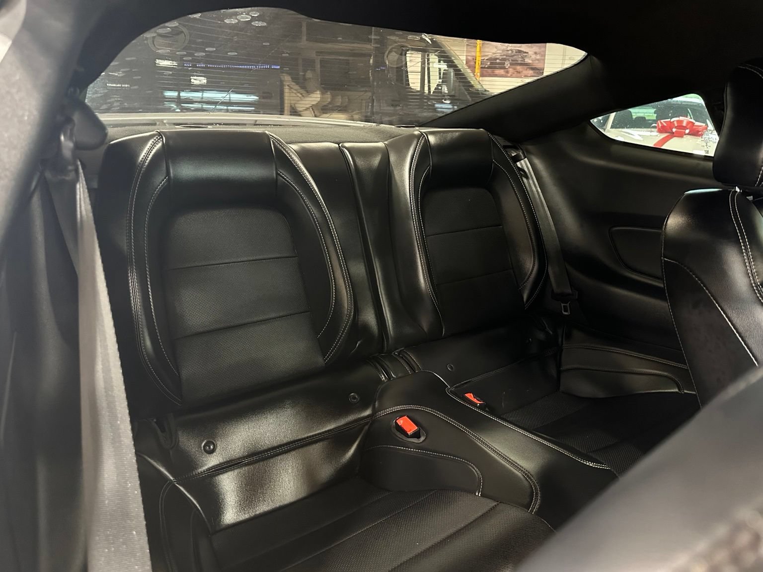 Used 2020 Ford Mustang GT Premium w/ GT Performance Package RWD image 38