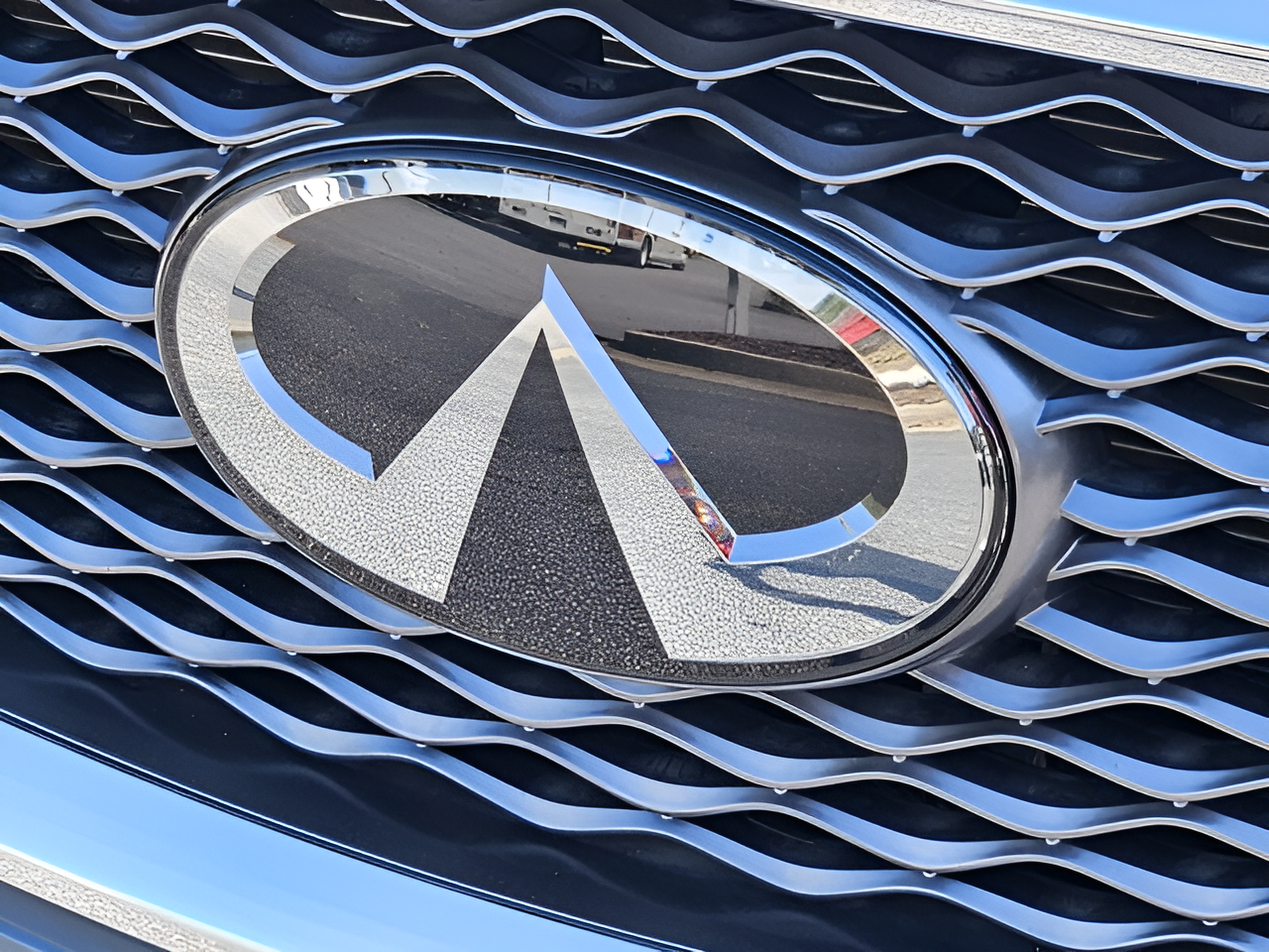 Used 2024 INFINITI QX50 Luxe FWD image 30