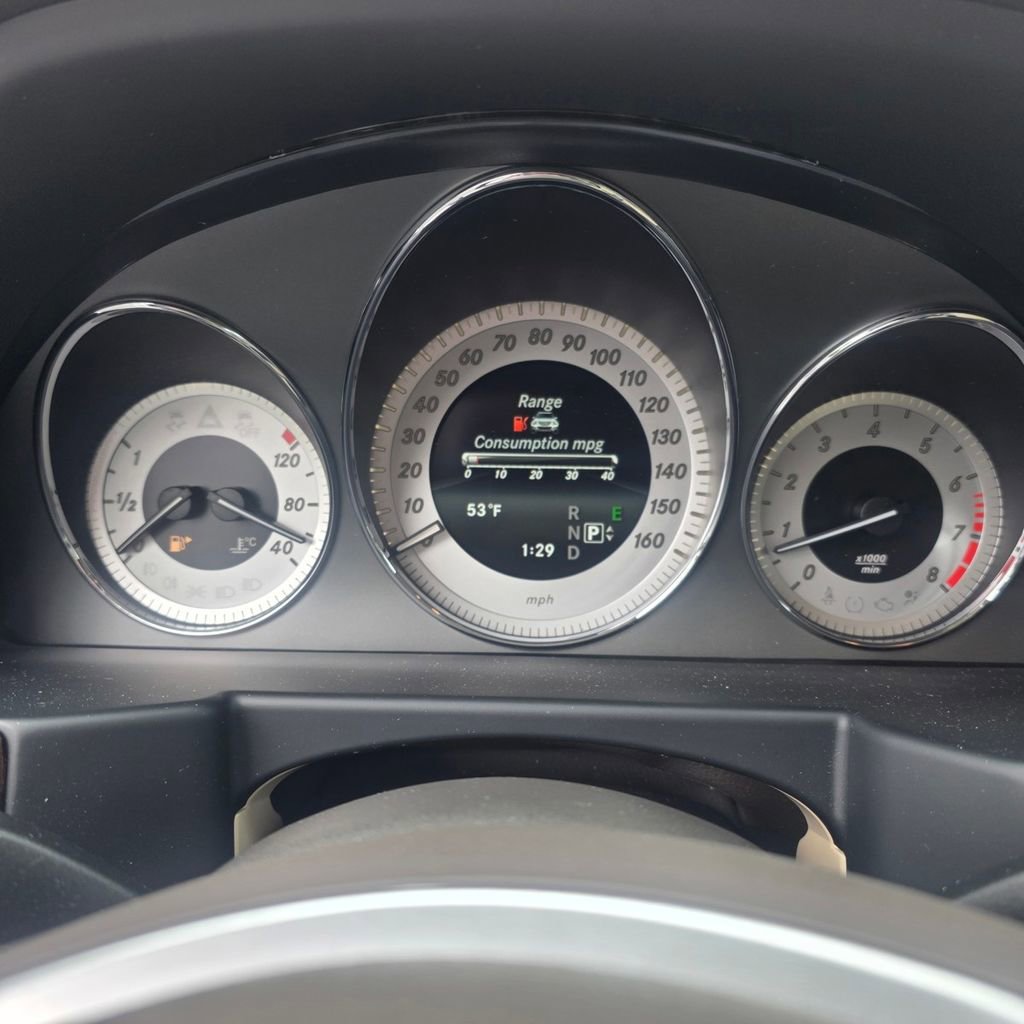 Used 2015 Mercedes-Benz GLK 350 2WD image 17