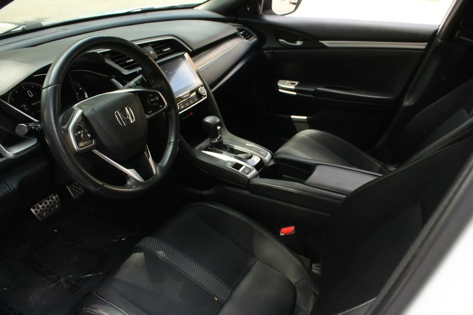 Used 2021 Honda Civic Sport image 13