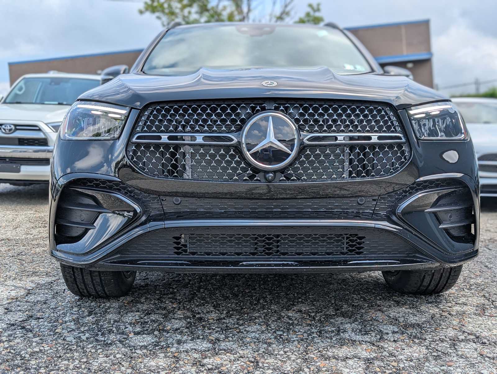 New 2026 Mercedes-Benz GLE 450 4MATIC image 2