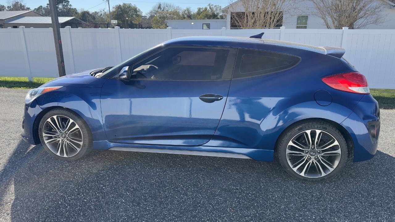 Used 2017 Hyundai Veloster Turbo image 9