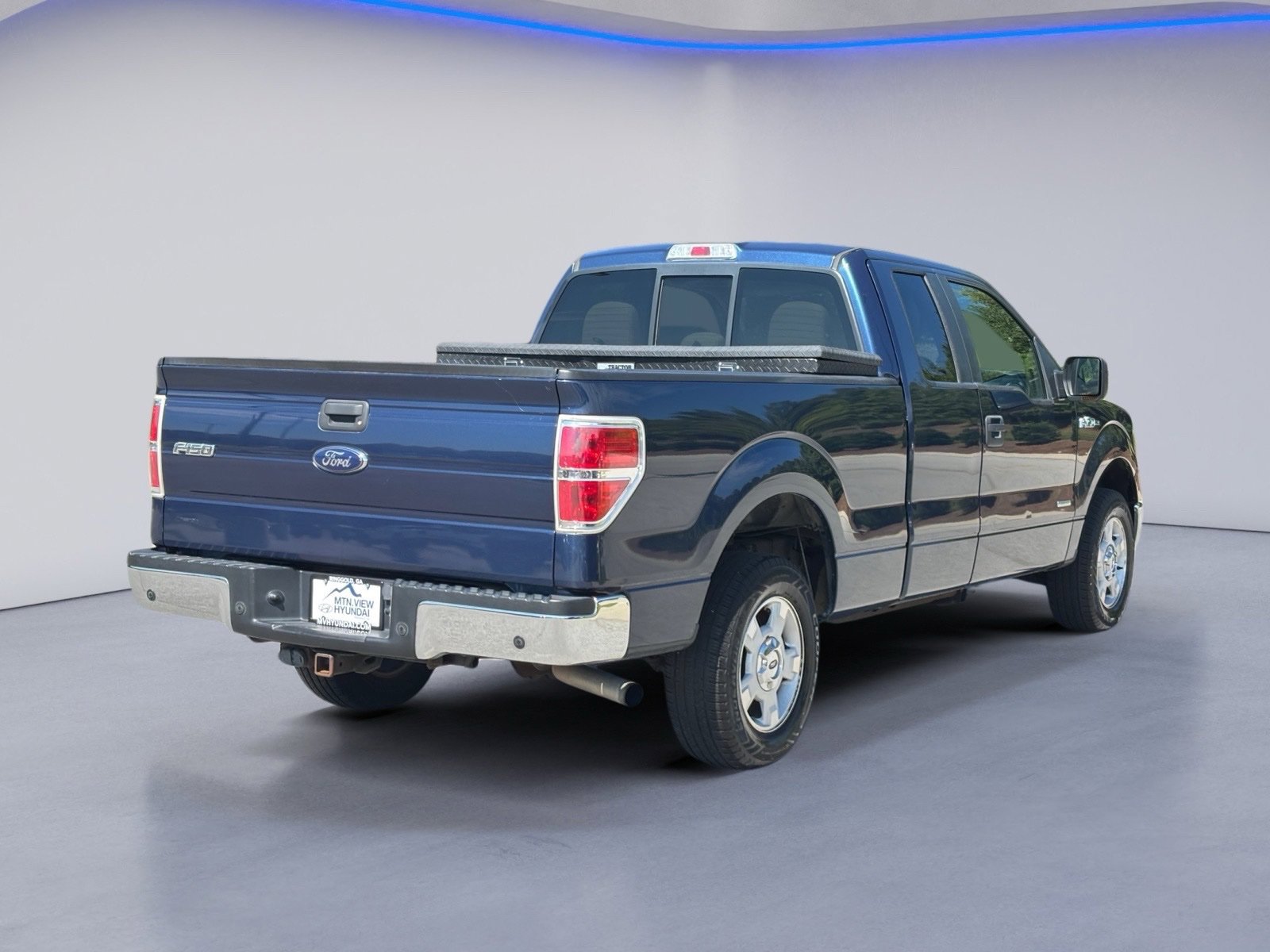 Used 2014 Ford F150 XLT w/ XLT Convenience Package RWD image 3