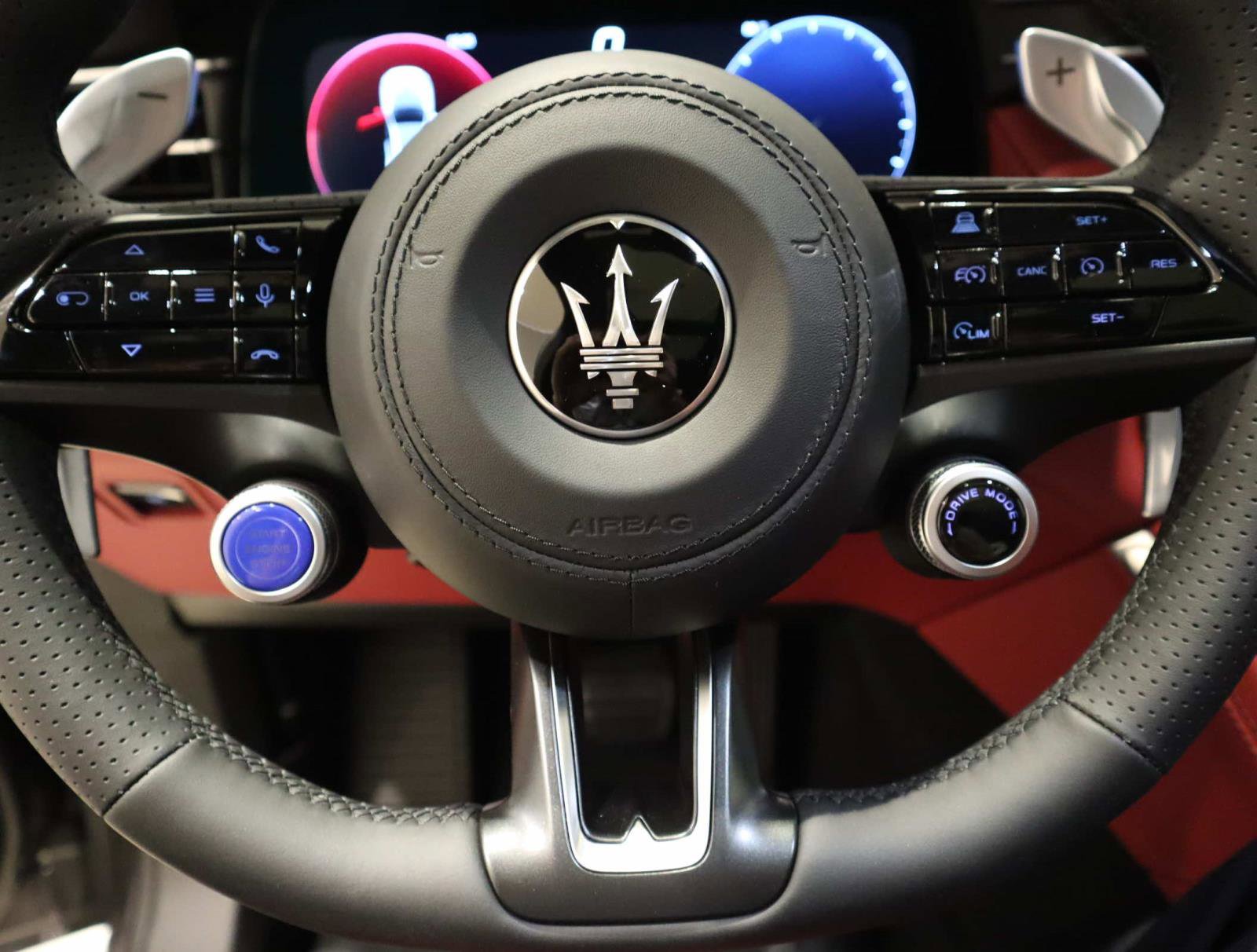 New 2025 Maserati Grecale Modena image 26