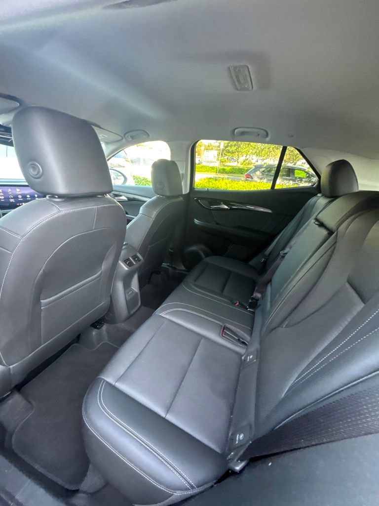Used 2024 Buick Envision Preferred AWD/4WD image 17