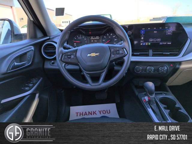 Used 2024 Chevrolet Trax LS w/ LS Convenience Package image 13