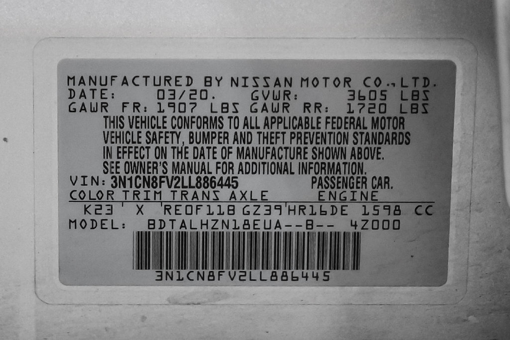 Used 2020 Nissan Versa SR FWD image 54