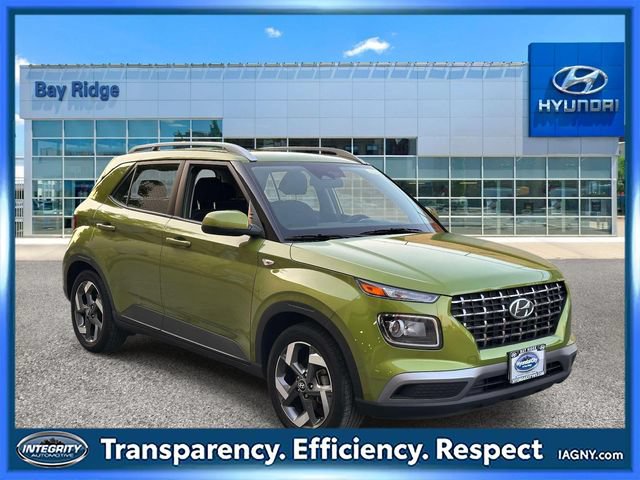 Used 2023 Hyundai Venue SEL w/ Cargo Package FWD image 1