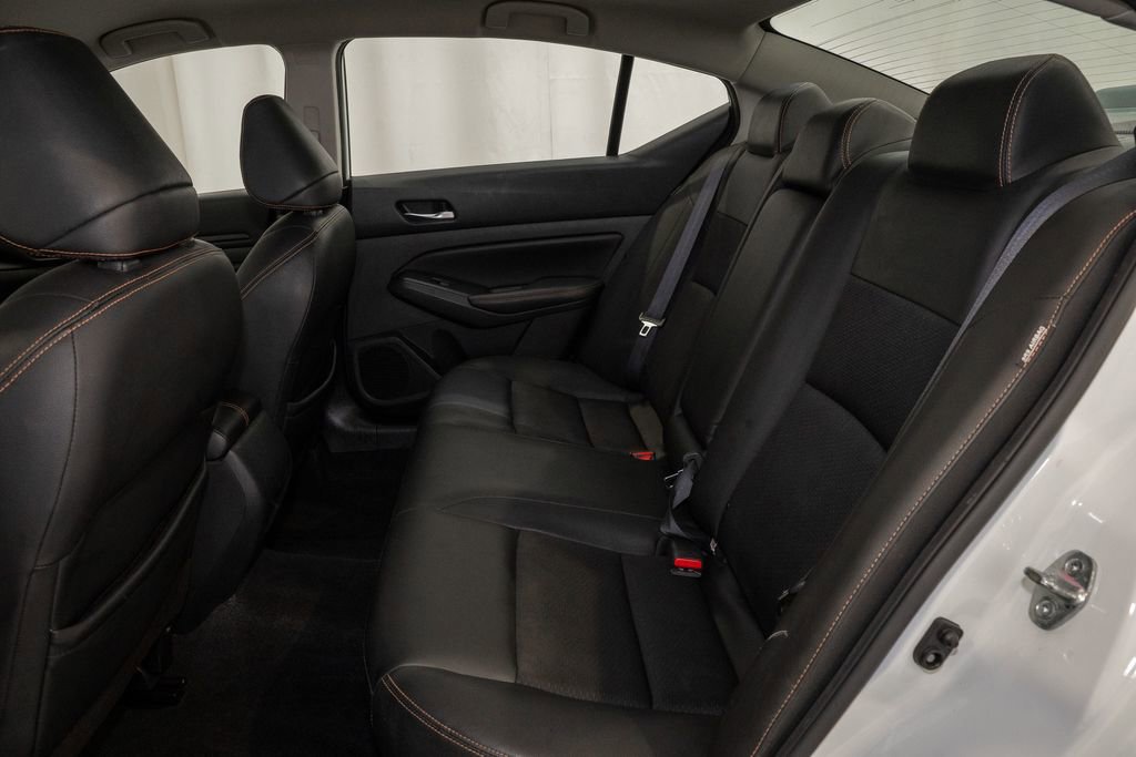 Certified 2021 Nissan Altima 2.5 SR image 8