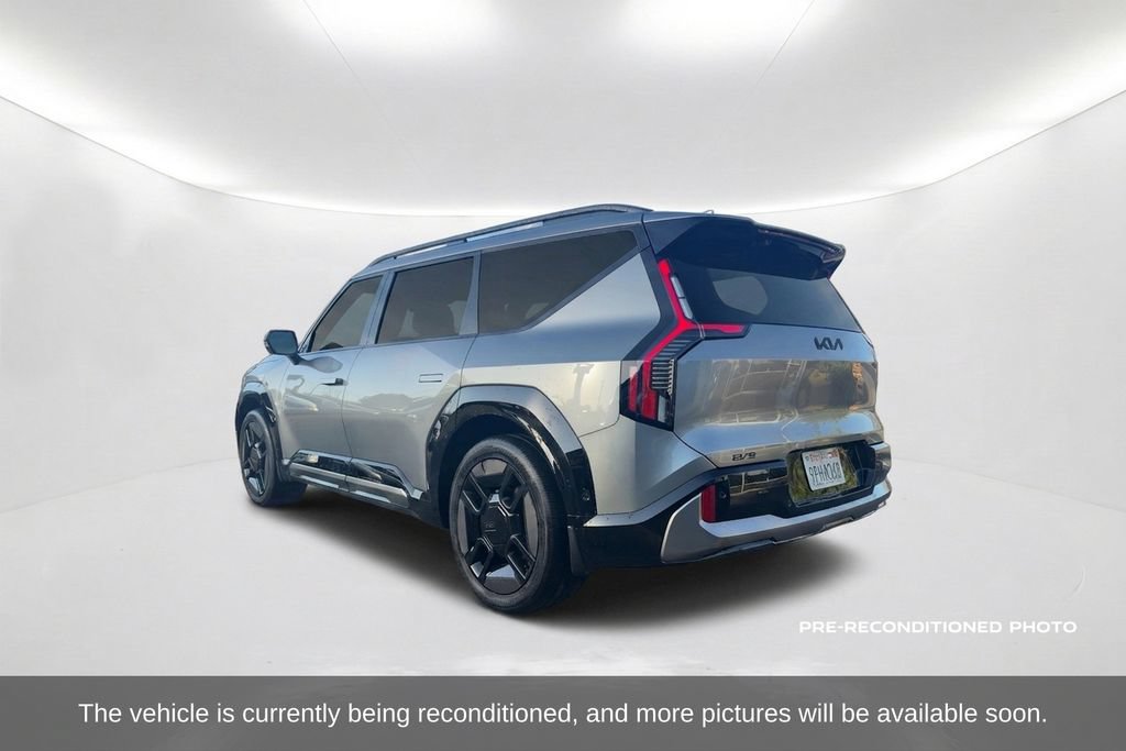 Used 2024 Kia EV9 GT-Line AWD/4WD image 8