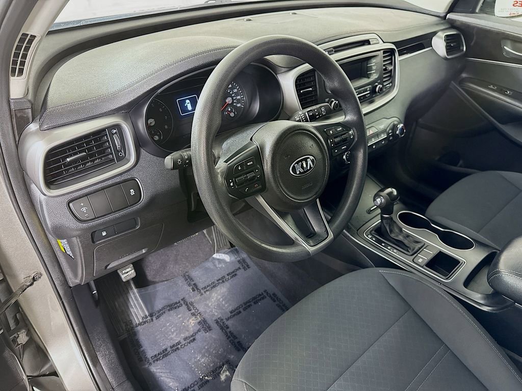 Used 2016 Kia Sorento L image 15