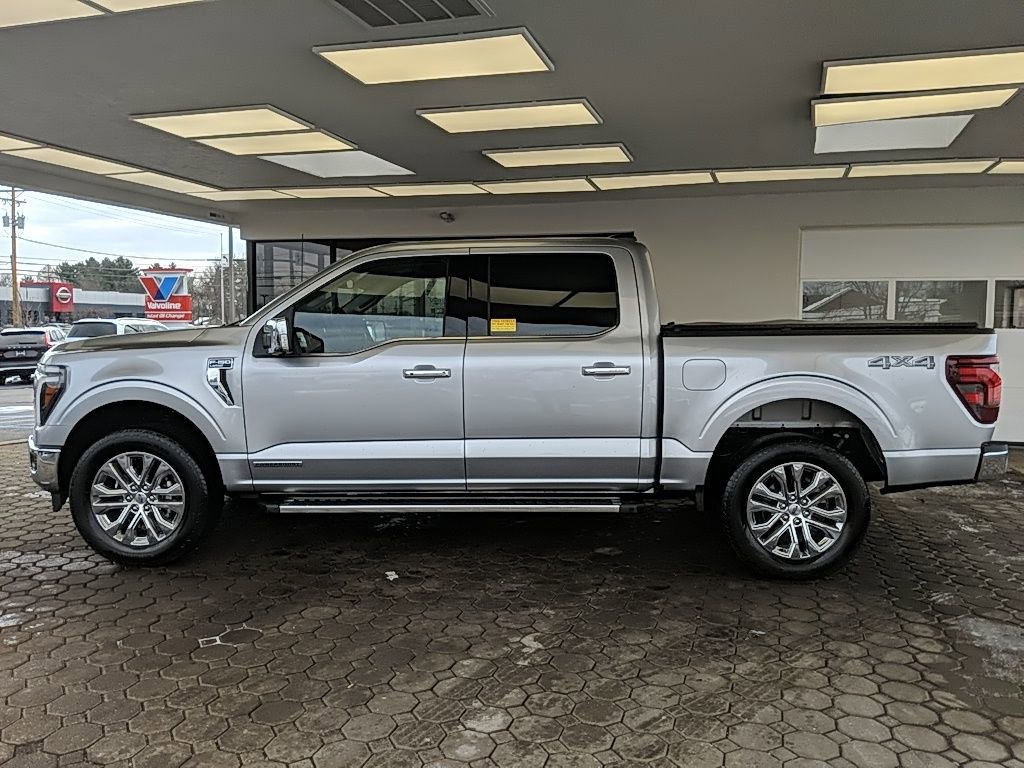Used 2025 Ford F150 Lariat w/ Equipment Group 501A Mid image 8