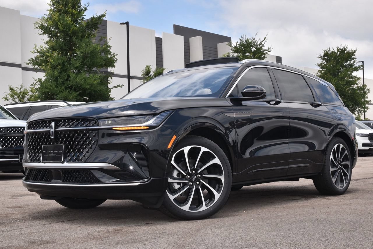 New 2026 Lincoln Nautilus Black Label AWD/4WD image 8