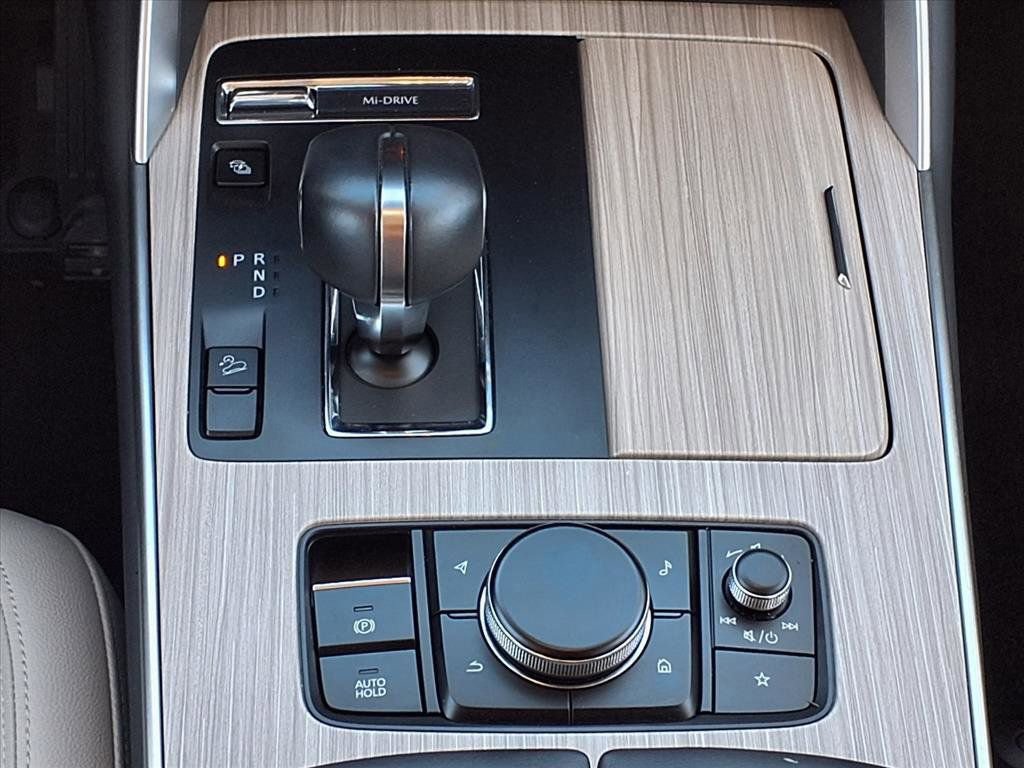 Used 2025 MAZDA CX-70 Plug-In Hybrid w/ Premium Pkg image 36