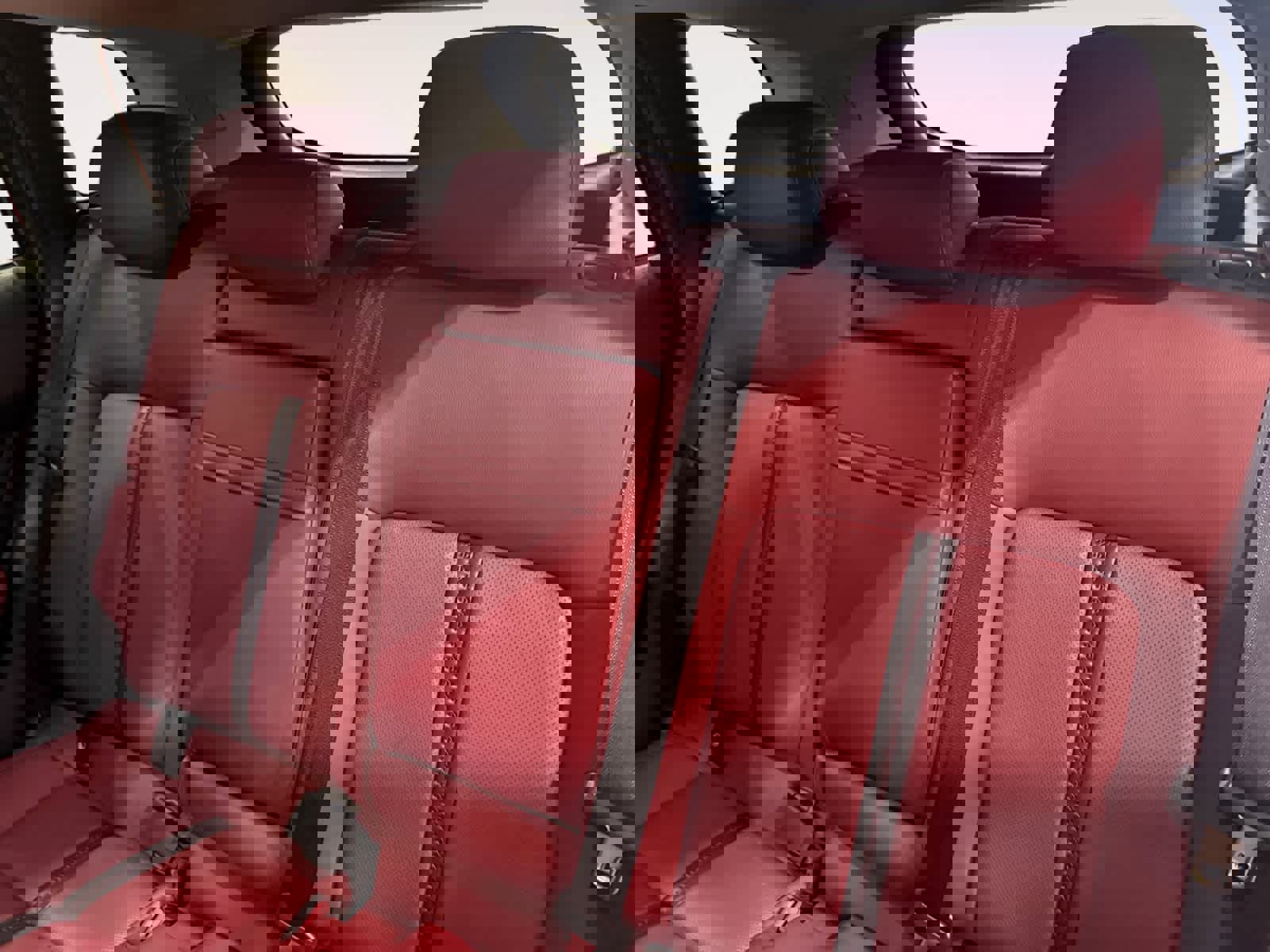 Used 2025 MAZDA CX-50 AWD 2.5 Hybrid w/ Premium Pkg image 14