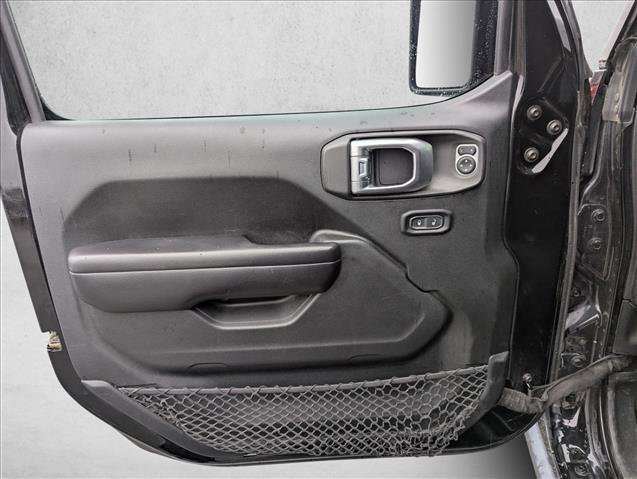 Used 2018 Jeep Wrangler Unlimited Rubicon image 22