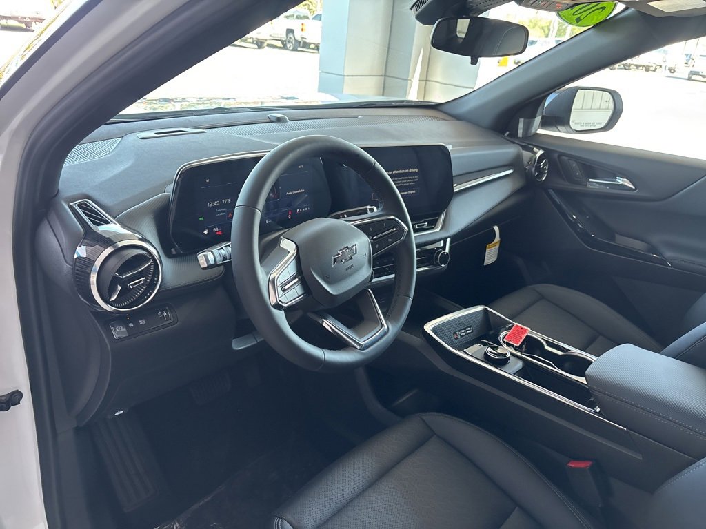 New 2026 Chevrolet Equinox LT w/ Convenience Package II image 9