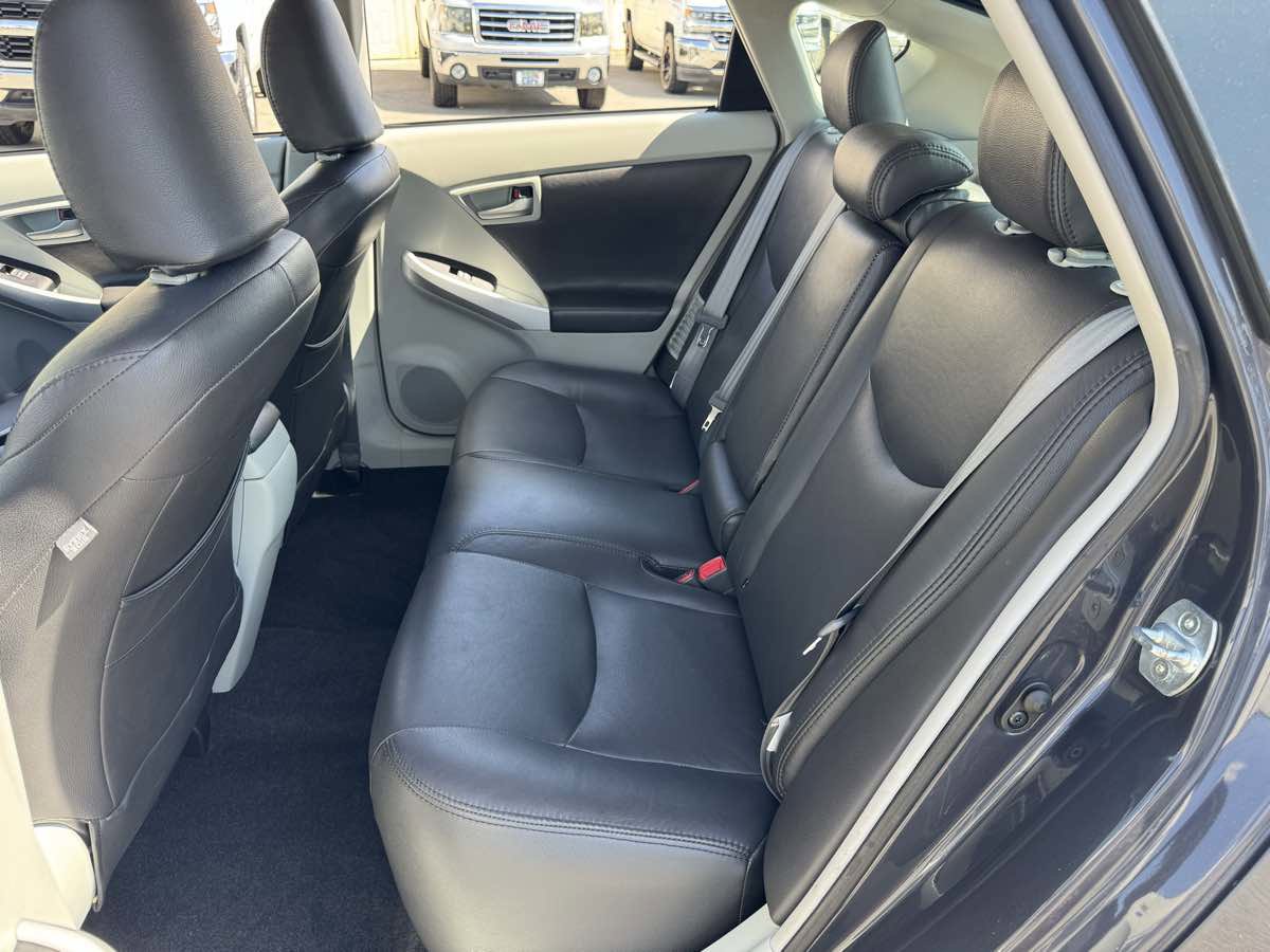 Used 2013 Toyota Prius Two FWD image 18