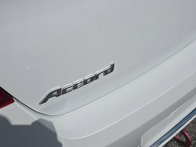 Used 2015 Honda Accord EX-L image 9