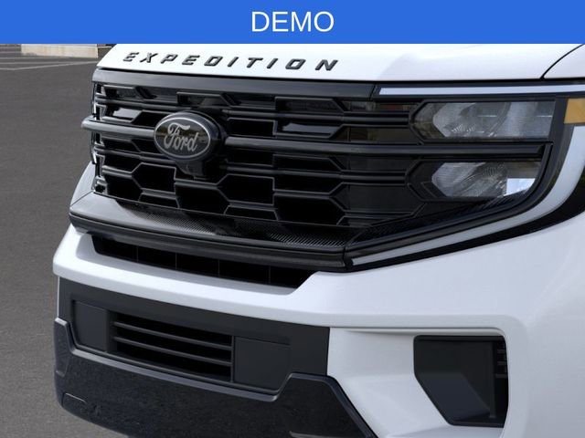 New 2025 Ford Expedition Max Platinum w/ Stealth Appearance Package image 17